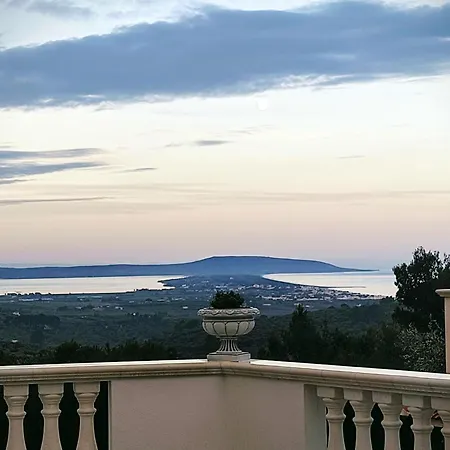 Hébergement de vacances Lunamora 3 *